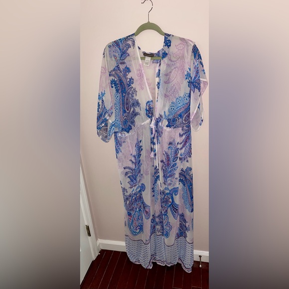 HOST PICK 😍 Paisley Leaves Kimono With Tassels - Picture 3 of 3